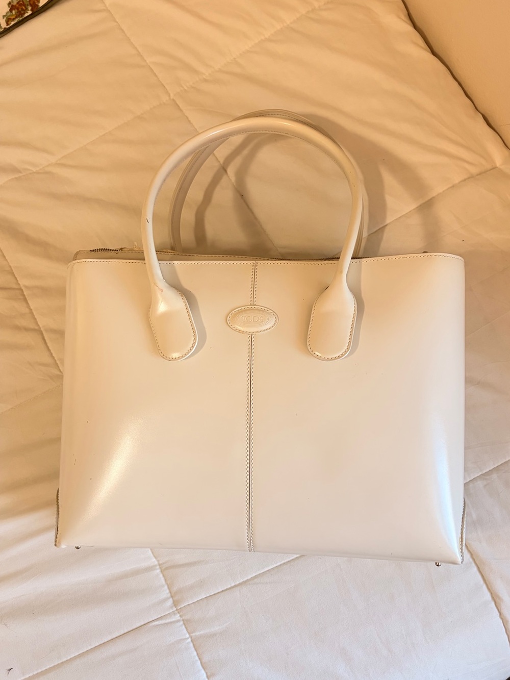 TOD’S WHITE LEATHER BAG